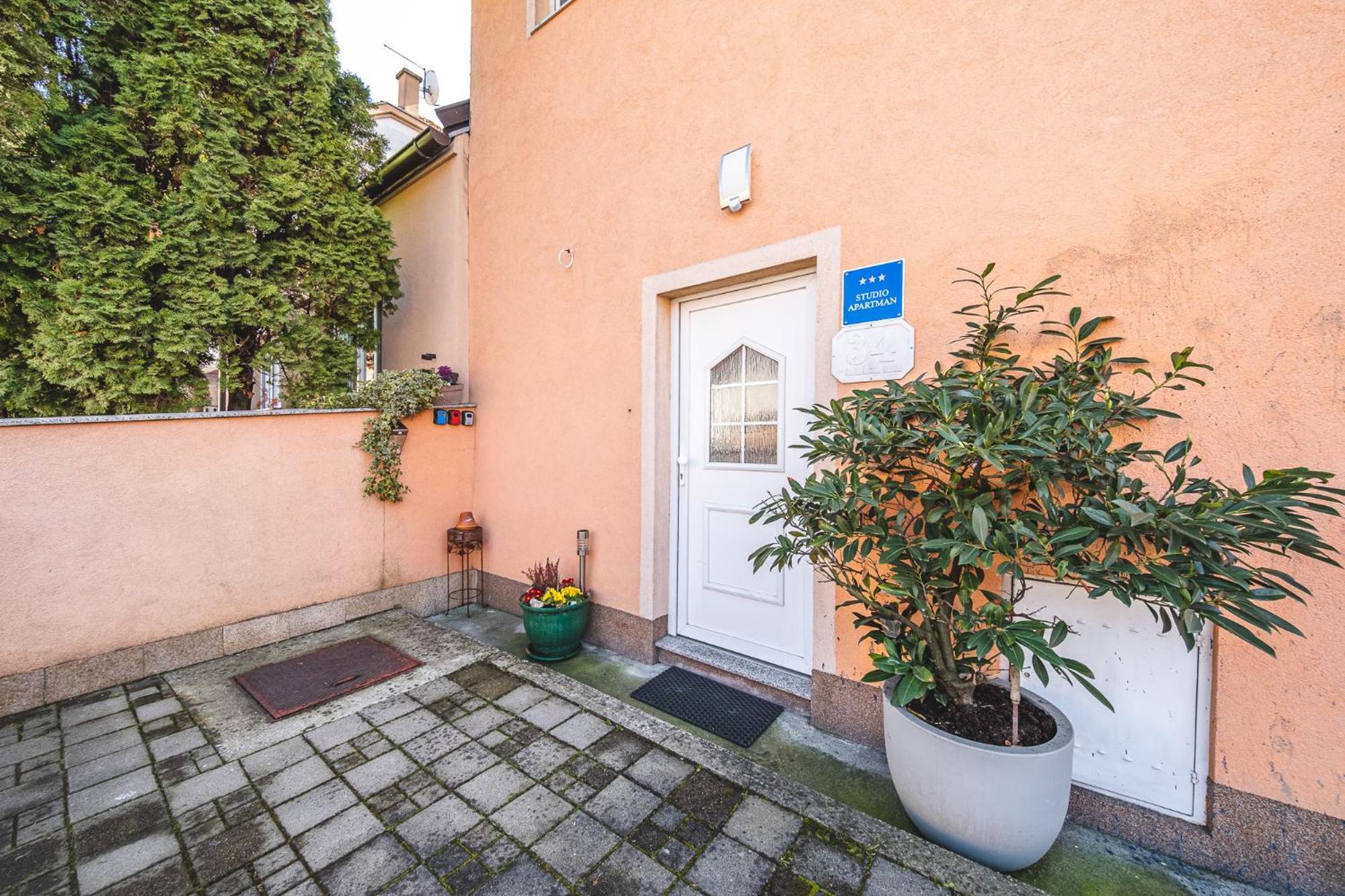 San Giorgio Appartement Zagreb Buitenkant foto